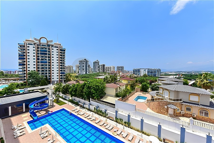 1+1 apartment in a new complex in Mahmutlar district