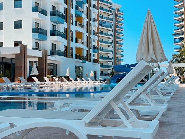 1+1 apartment in a new complex in Mahmutlar district