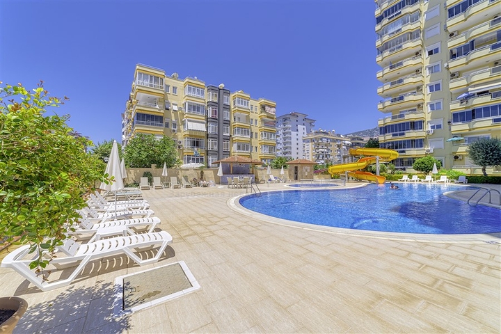 Spacious 2+1 Apartment in Mahmutlar