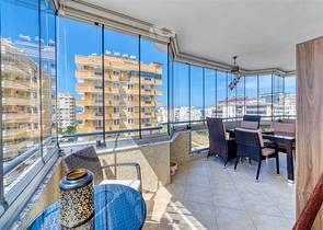 Spacious 2+1 Apartment in Mahmutlar