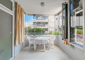 1+1 apartment in Mahmutlar, 250 m from the sea