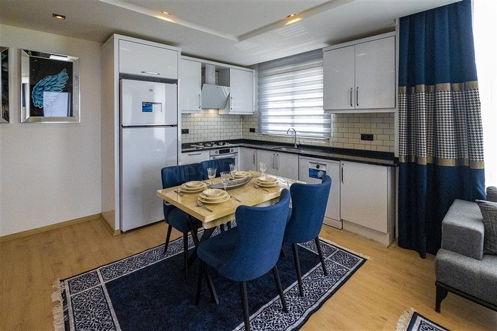 Furnished 2+1 apartment in a new complex in Kargicak district