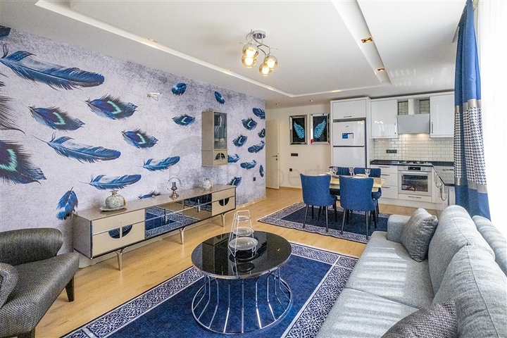 Furnished 2+1 apartment in a new complex in Kargicak district