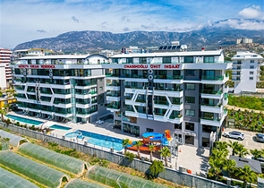 Furnished 2+1 apartment in a new complex in Kargicak district