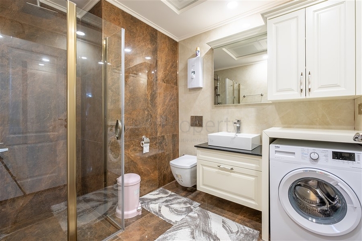 2+1 apartment 50 m from the sea in Kargicak district