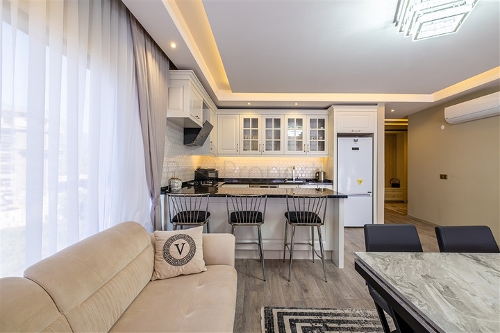 2+1 apartment 50 m from the sea in Kargicak district