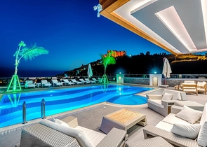 Luxury villa in Kargicak area