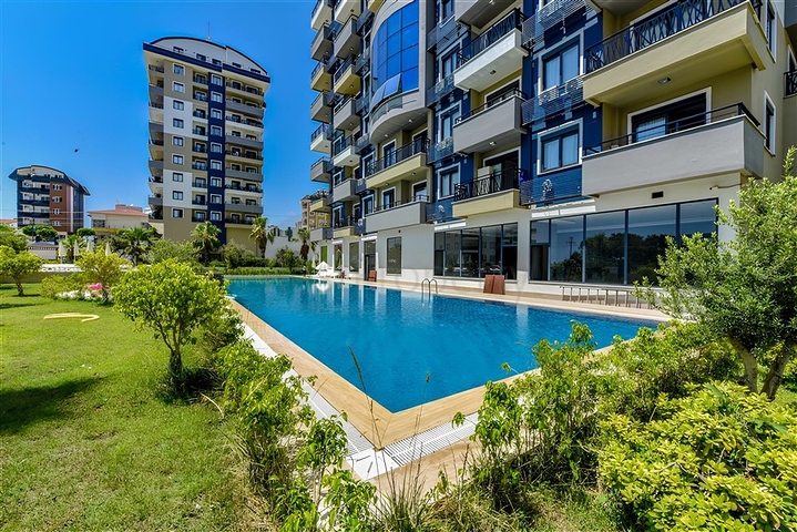 1+1 Apartment in Avsallar district