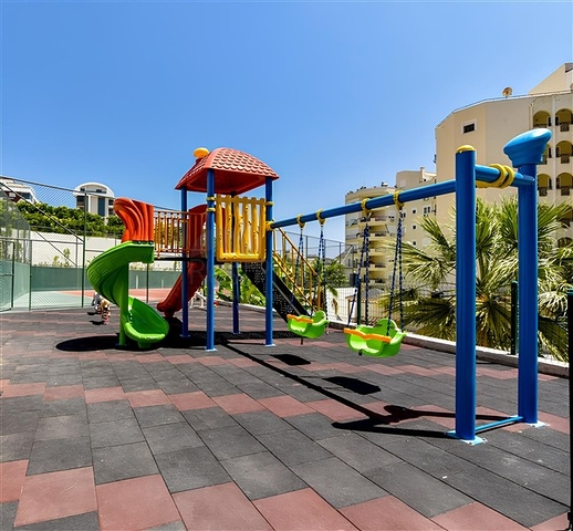 1+1 Apartment in Avsallar district