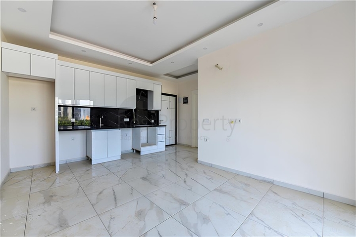 1+1 Apartment in Avsallar district