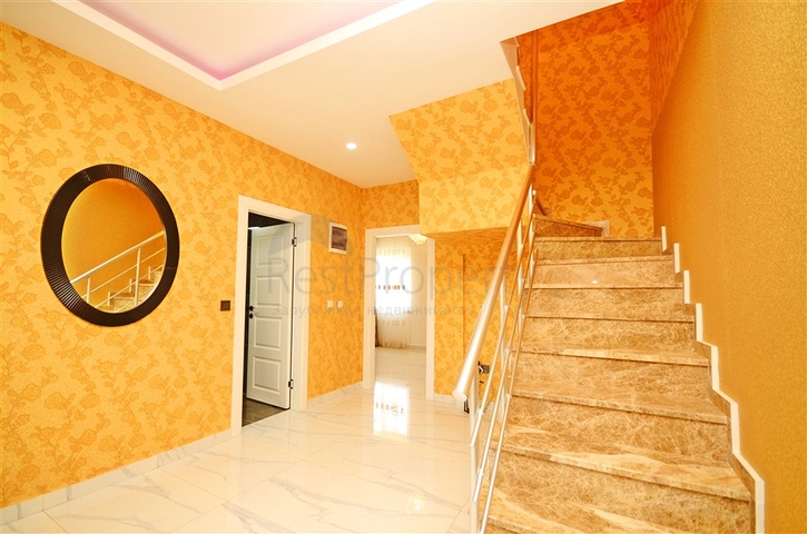 3+1 apartment within walking distance from the Mediterranean Sea