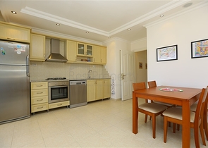 Spacious 2+1 apartment 500 m from Cleopatra beach 