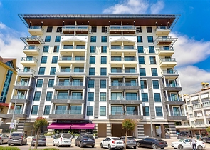 Three-bedroom penthouse in a new complex with sea view