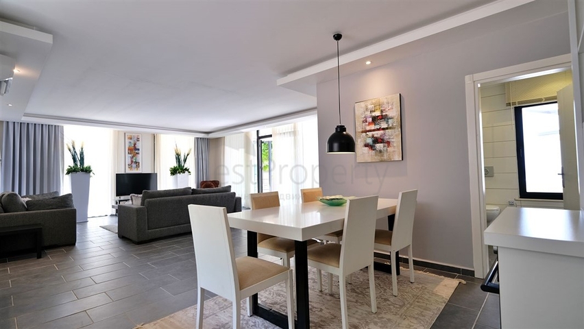 Private villa surrounded by nature in Kestel area