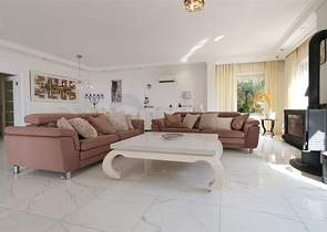 Private villa surrounded by nature in Kestel area