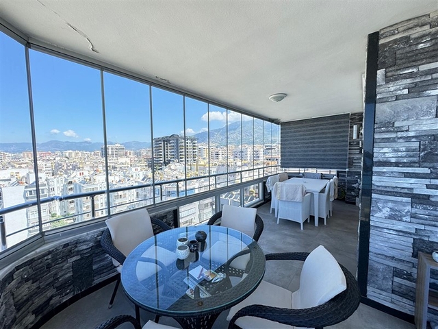 Sea view -3 bedroom Duplex -Mahmutlar / Alanya 