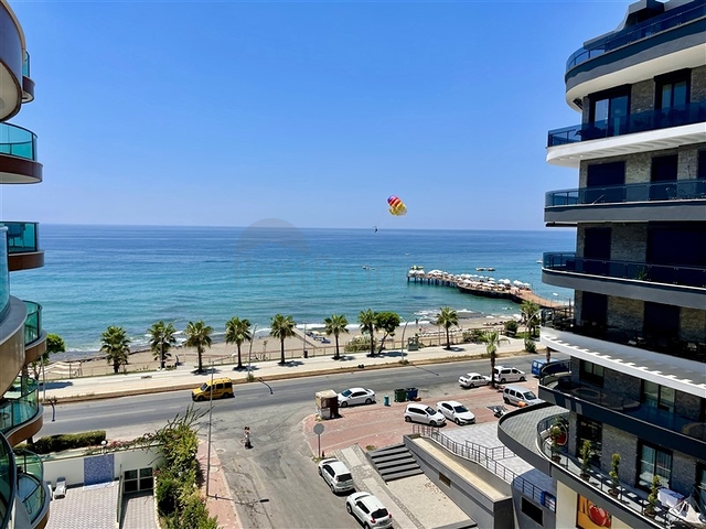 Luxury 3+1 Sea View Apartment in Alanya | 50 m to Beach