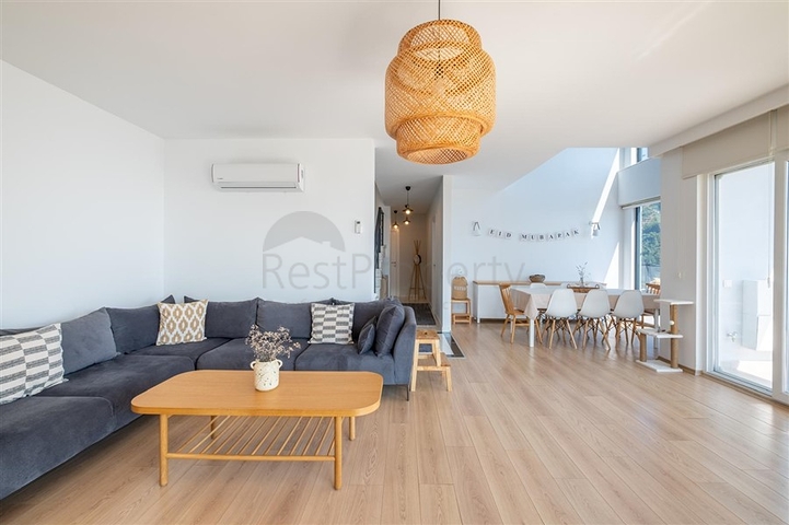 Ideal house by the sea: exclusive villa in the popular Oba area