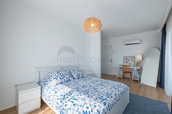 Ideal house by the sea: exclusive villa in the popular Oba area