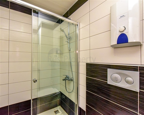 1+1 apartment in a modern complex in Avsallar