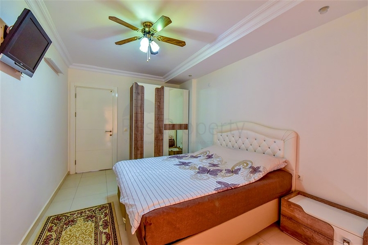 1+1 apartment in a modern complex in Avsallar