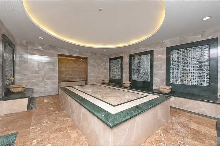 1+1 apartment in one of the best locations in Oba district