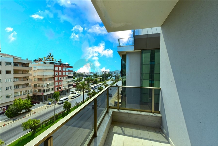 2+1 apartment in Cleopatra Beach area