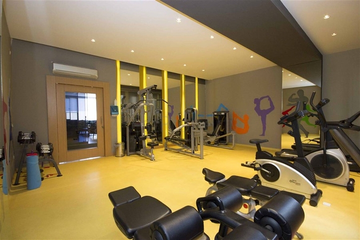 2+1 apartment in Oba area, 100 meters from the sea