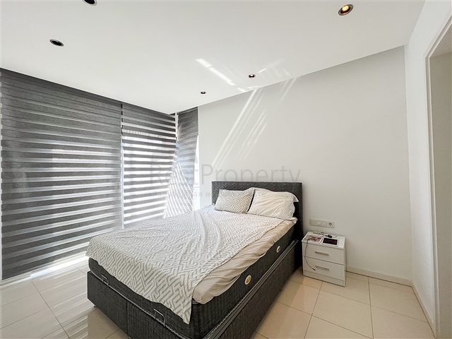 2+1 apartment in Oba area, 100 meters from the sea