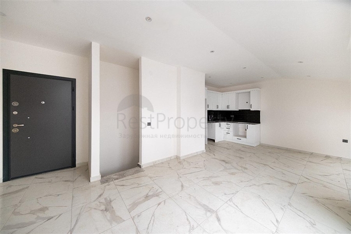 3+1 penthouse in a new complex in the center of Alanya