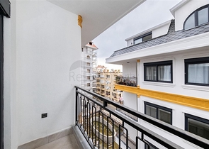 3+1 penthouse in a new complex in the center of Alanya