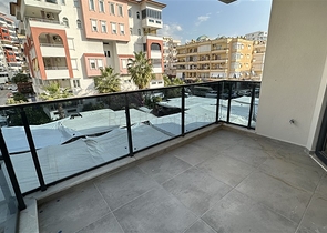 Apartments in the Mahmutlar area, 5 minutes from the sea