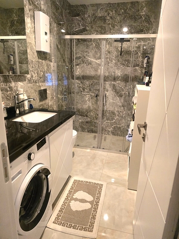 Two-bedroom apartment 700 m from Cleopatra beach