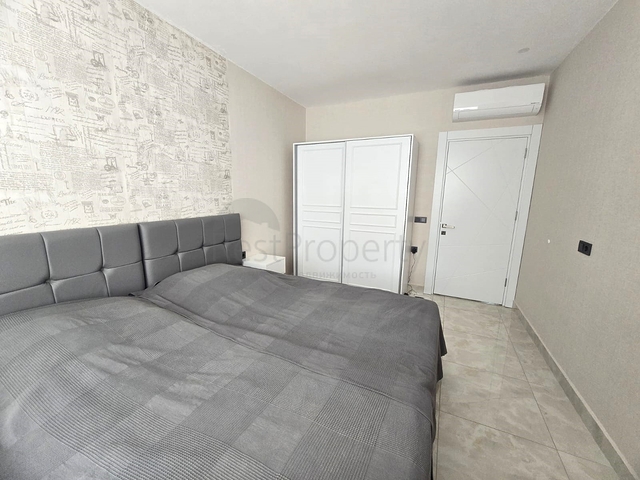 Two-bedroom apartment 700 m from Cleopatra beach