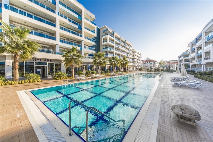 Duplex 4+1 in a modern complex in Kestel district