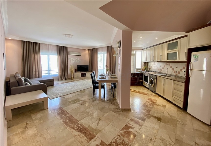 2+1 apartment in Oba district, 5 minutes from the sea