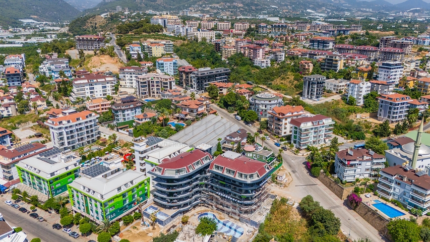 2+1 Garden duplex in Kestel 