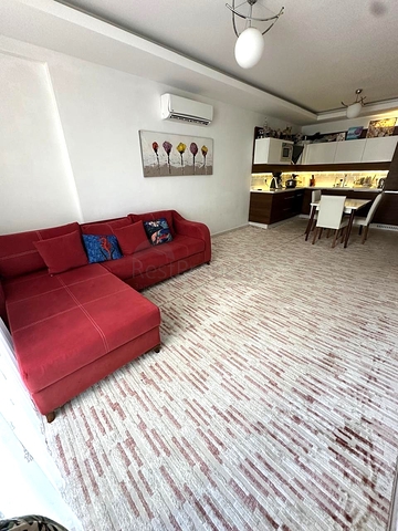 Furnished 1+1 Apartment in Cleopatra Area, 500 m from the Beach