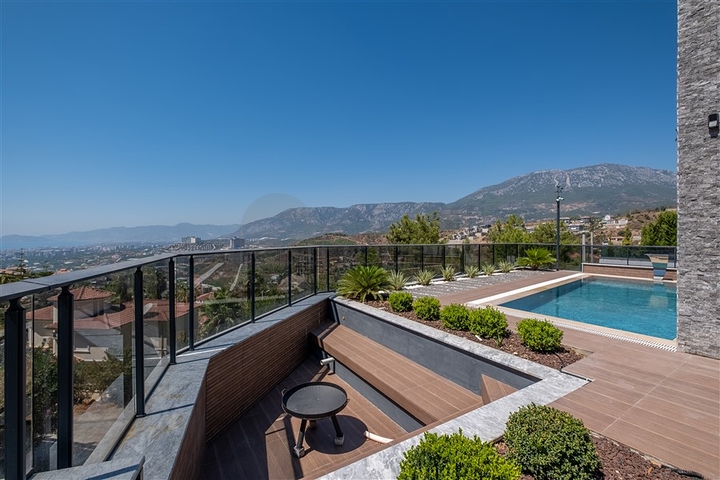 Luxury villa with spectacular sea views in Kargicak