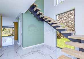 Spacious villa in Kargicak with amazing sea views