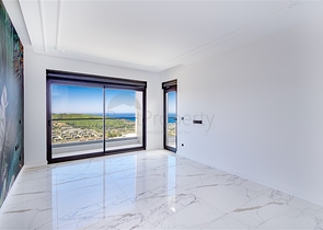 Spacious villa in Kargicak with amazing sea views