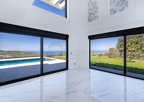 Spacious villa in Kargicak with amazing sea views