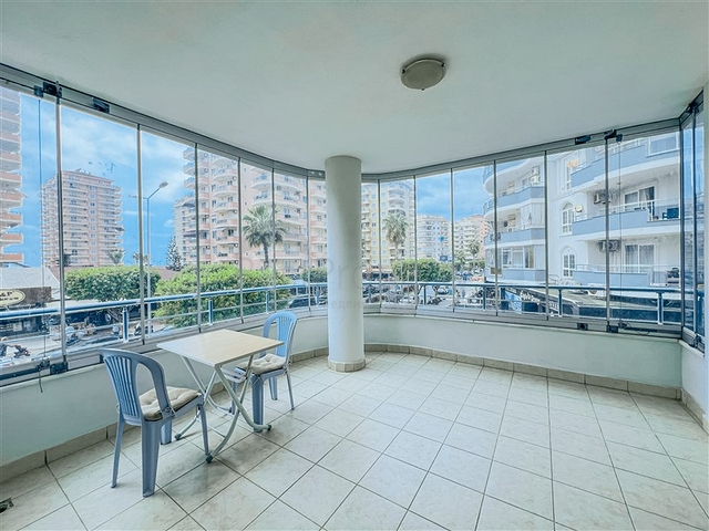 2+1 apartment in Mahmutlar district