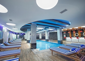 Two-bedroom bright apartment in the Oba area