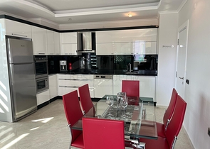 Two-bedroom bright apartment in the Oba area