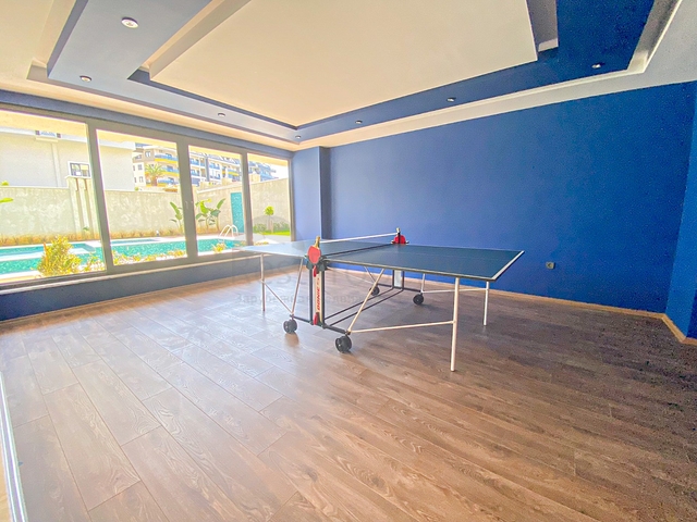 Modern apartments in a prestigious area of Oba