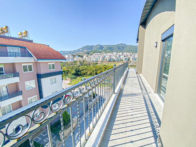 Modern apartments in a prestigious area of Oba