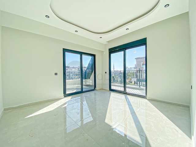 Modern apartments in a prestigious area of Oba