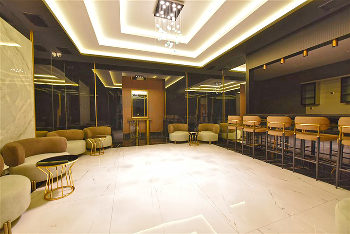 1+1 Apartment for Long-Term Rent in Alanya Center | Near Sea