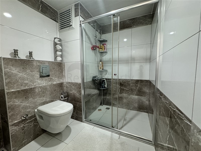 Spacious 2+1 apartment in the central area of Alanya